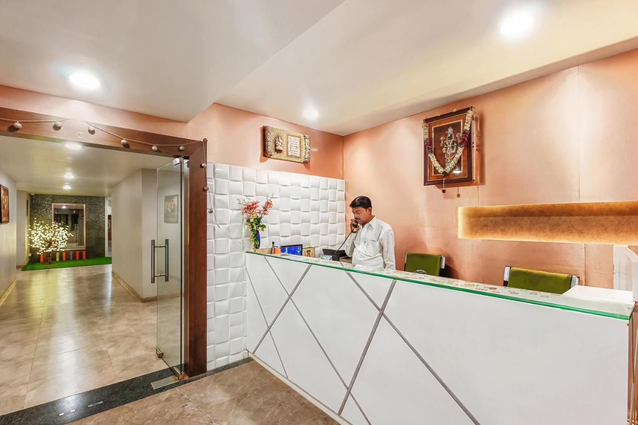 Oyo 26991 Stanza Luxurios Stay Zahirabad Kültér fotó