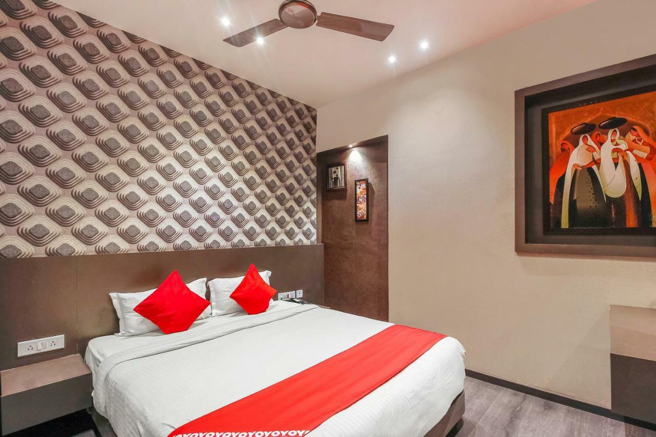 Oyo 26991 Stanza Luxurios Stay Zahirabad Kültér fotó